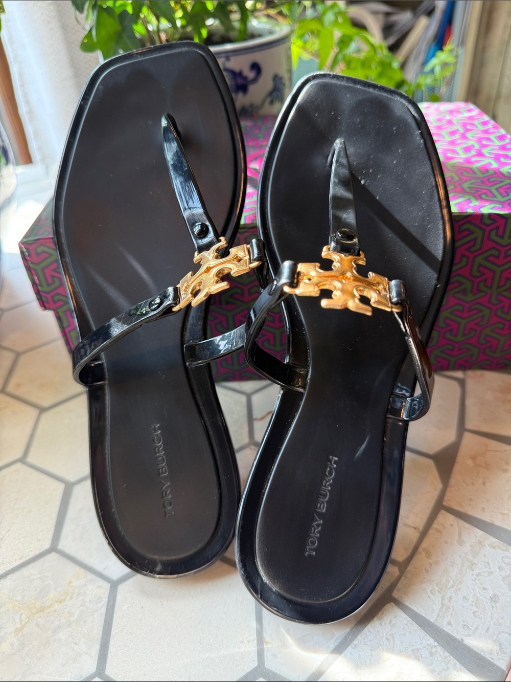 🖤⭐️🖤 Tory Burch Roxanne Jelly Sandals